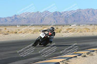 media/Jan-10-2025-CVMA Friday Practice (Fri) [[489e0da257]]/Group 4 and Trackday/Session 2 (Turn 4 Inside)/